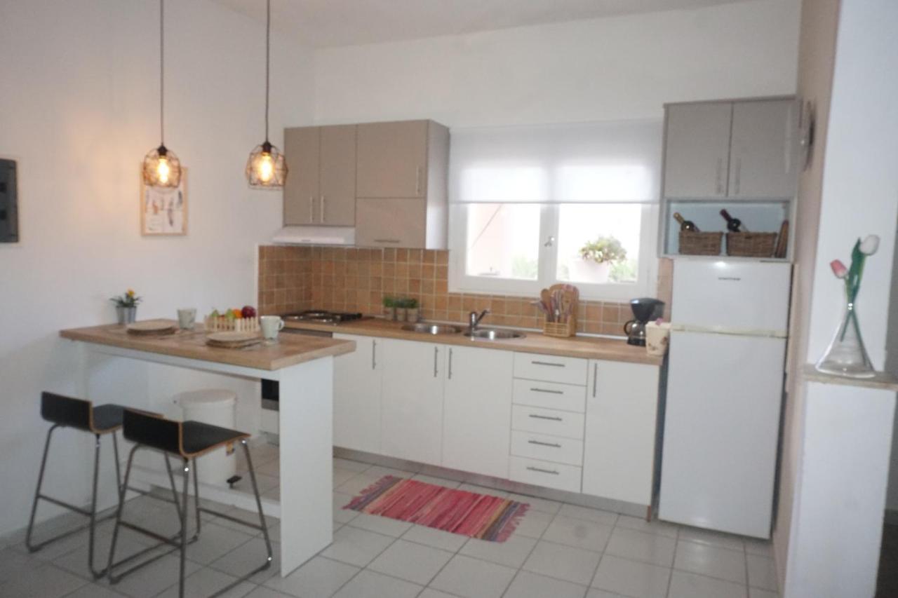 Acharavi Afrodite Apartments Esterno foto