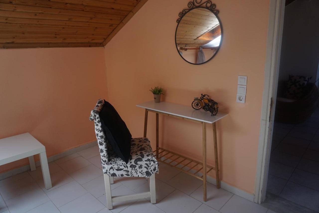 Acharavi Afrodite Apartments Esterno foto