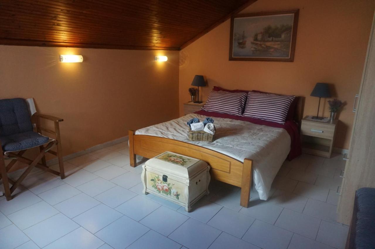 Acharavi Afrodite Apartments Esterno foto
